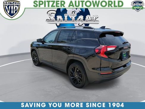 Certified 2023 GMC Terrain SLE w/ Driver Convenience Package AWD/4WD image 7