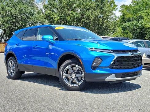 Used 2024 Chevrolet Blazer LT FWD image 35