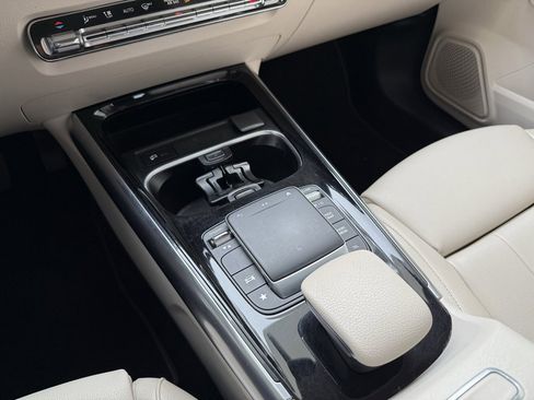 Certified 2021 Mercedes-Benz GLA 250 image 22