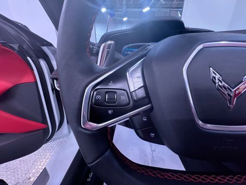 Used 2024 Chevrolet Corvette Stingray Preferred Conv w/ 2LT image 20