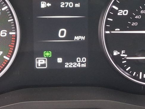 Certified 2025 Subaru Ascent Bronze Edition AWD/4WD image 22