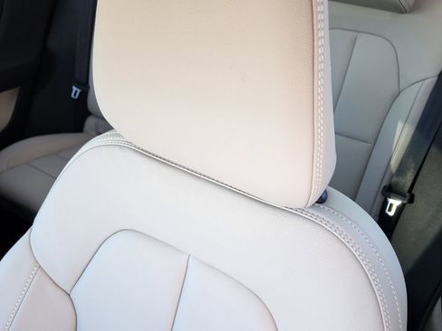 New 2026 Volvo XC40 B5 Plus w/ Protection Package Premier image 5