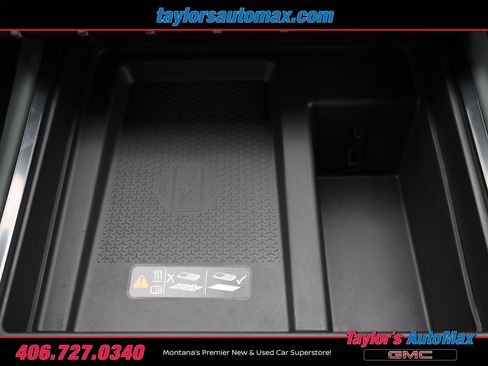 New 2026 GMC Acadia AT4 image 30