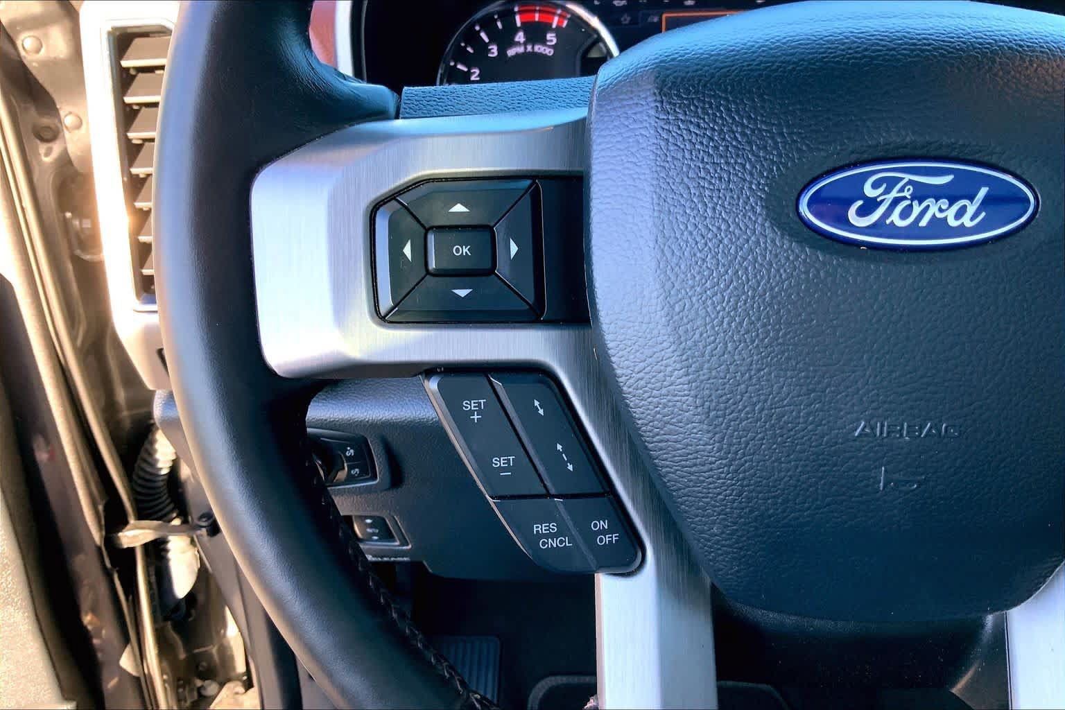 Used 2022 Ford F250 Platinum AWD/4WD image 21