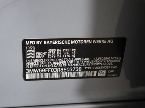 Used 2024 BMW 330i Sedan w/ M Sport Package RWD image 47