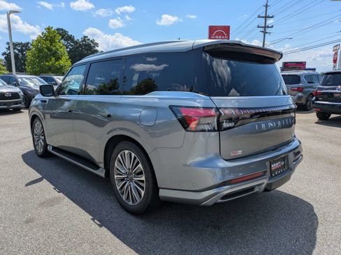 Used 2027 INFINITI QX80 Luxe w/ Cargo Package AWD/4WD image 6