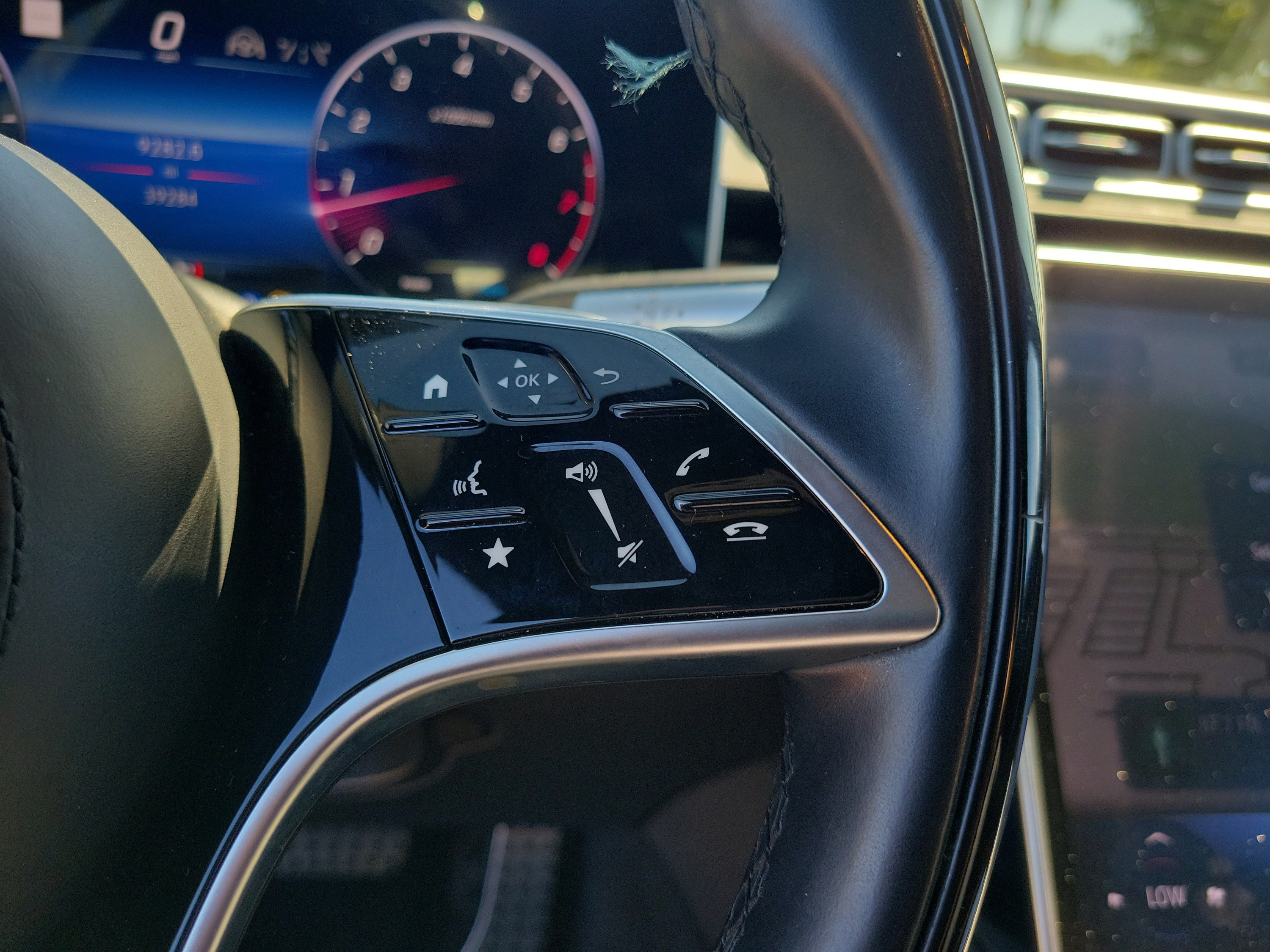 Used 2023 Mercedes-Benz S 500 4MATIC image 28