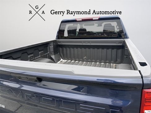 Used 2022 Chevrolet Silverado 1500 LT image 8