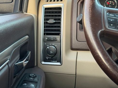 Used 2015 RAM 3500 SLT w/ Popular Equipment Group AWD/4WD image 27