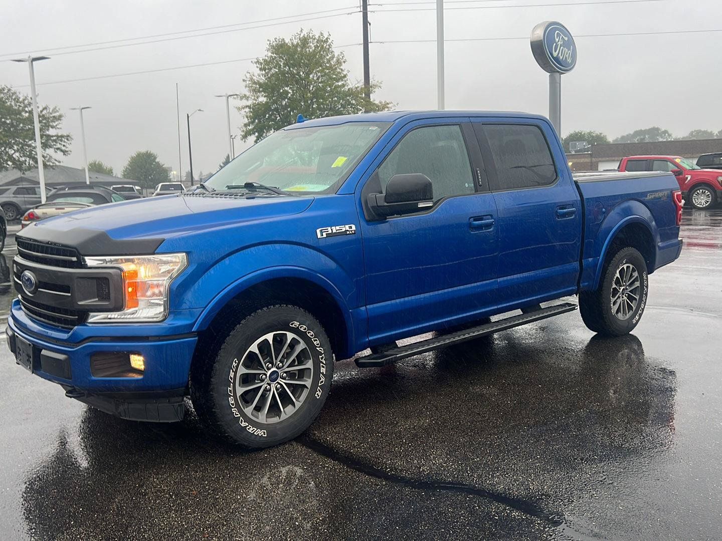Used 2018 Ford F150 XLT w/ Equipment Group 302A Luxury AWD/4WD image 13