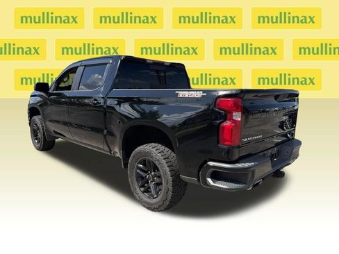 Used 2019 Chevrolet Silverado 1500 LT Trail Boss AWD/4WD image 8