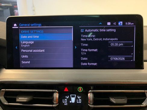 Used 2023 BMW X4 xDrive30i w/ M Sport Package AWD/4WD image 38