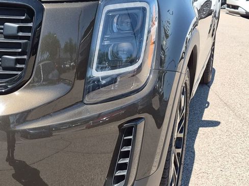 Used 2022 Kia Telluride EX w/ EX Premium Package AWD/4WD image 11