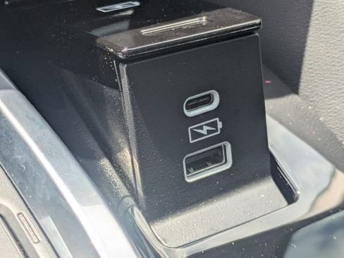 Used 2023 Acura MDX w/ Technology Package FWD image 22