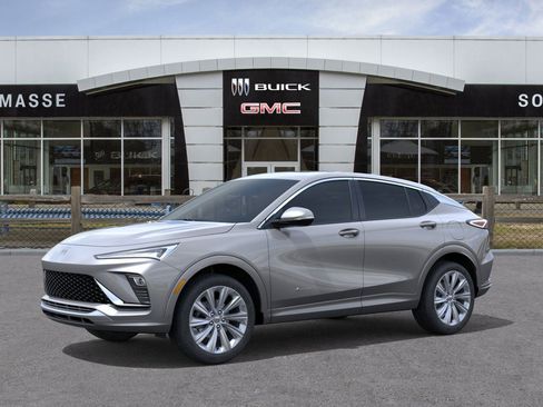 New 2026 Buick Envista Avenir image 2