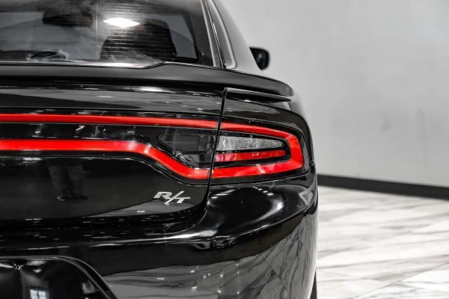 Used 2017 Dodge Charger R/T RWD image 57