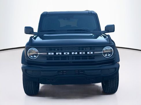 Used 2025 Ford Bronco Big Bend AWD/4WD image 2