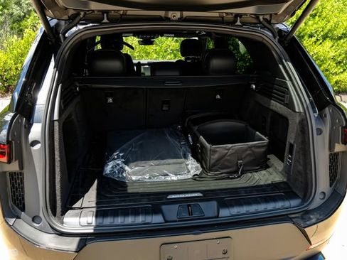 New 2026 Land Rover Range Rover Sport SE AWD/4WD image 70
