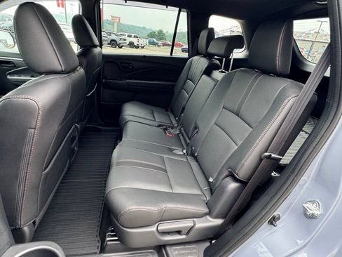 Used 2022 Honda Passport TrailSport image 17