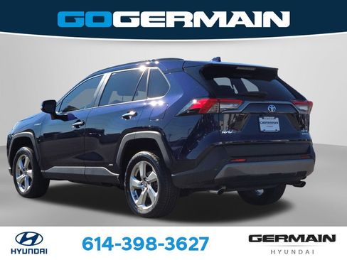 Used 2021 Toyota RAV4 Limited AWD/4WD image 10