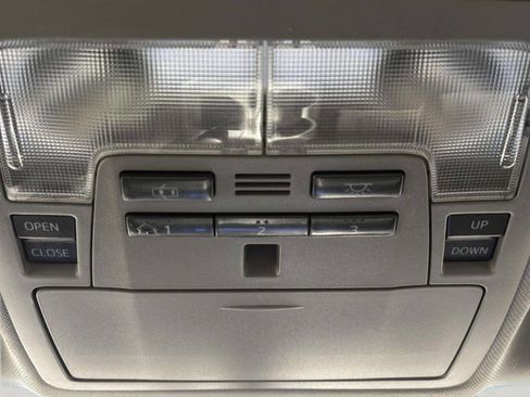 Used 2013 Toyota Camry SE w/ Convenience Pkg image 27