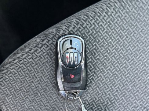 Used 2025 Buick Encore GX Preferred image 18