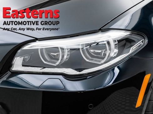 Used 2015 BMW M5 RWD image 54