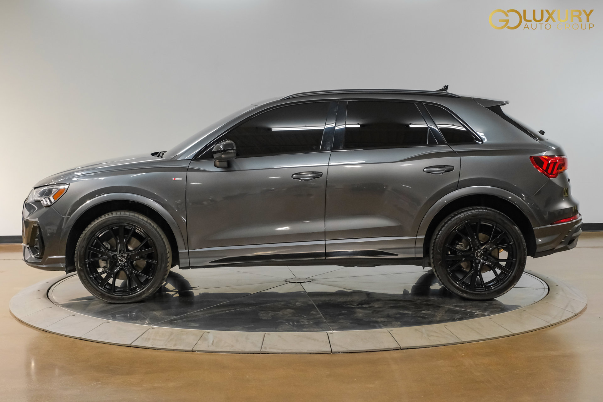 Used 2025 Audi Q3 2.0T Premium Plus AWD/4WD image 13