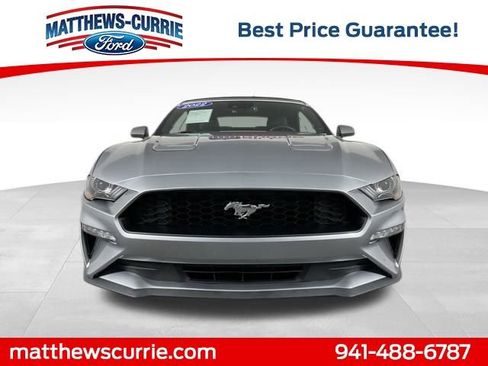 Used 2022 Ford Mustang Premium image 9