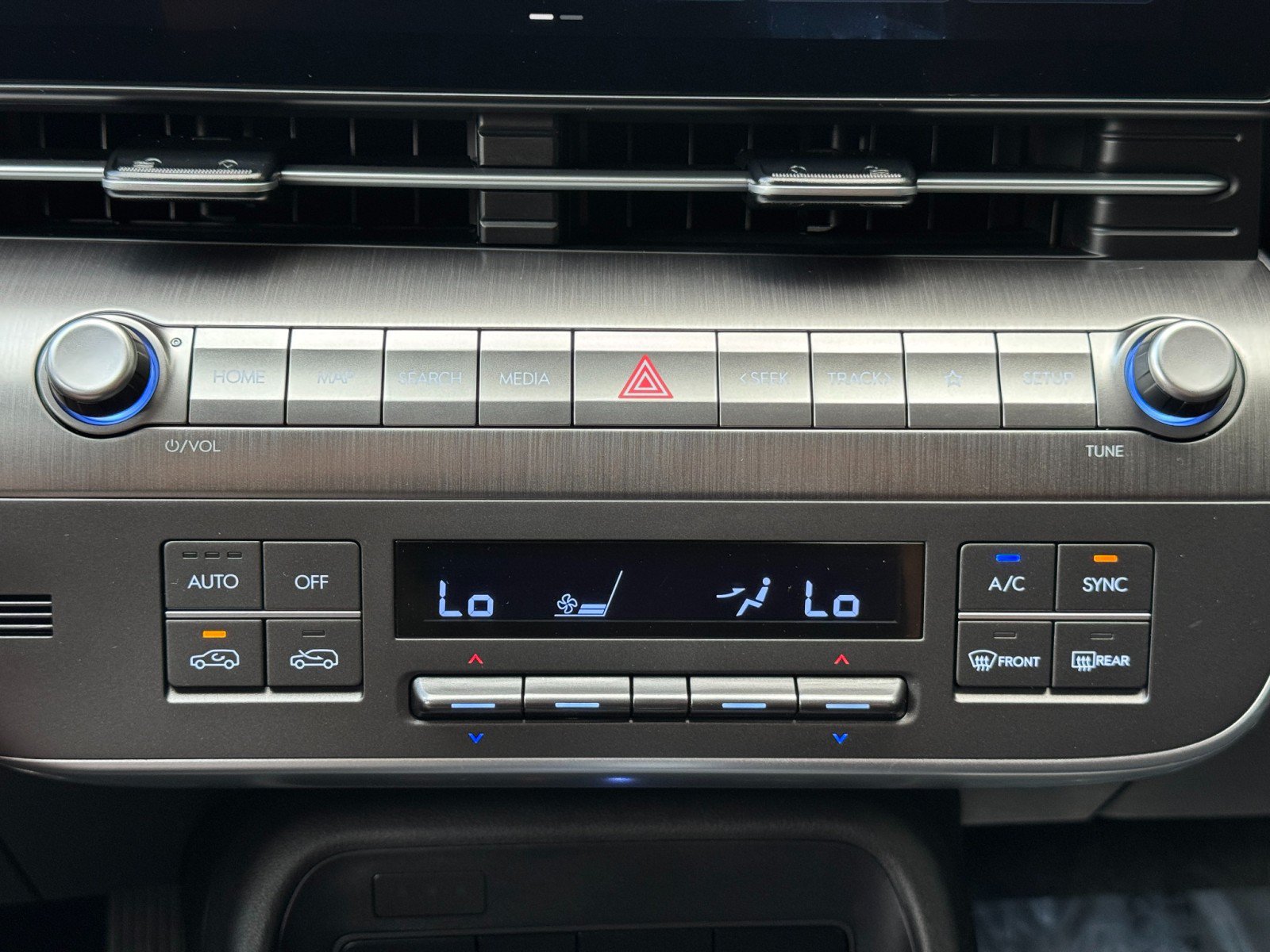 Used 2026 Hyundai Kona SEL Sport FWD image 27