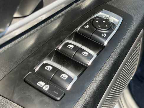 Certified 2024 Kia Telluride LX FWD image 14