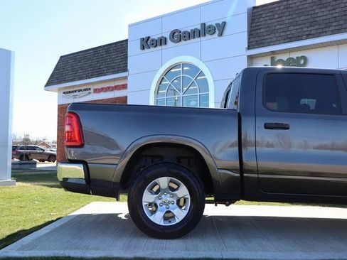 New 2026 RAM 1500 Big Horn AWD/4WD image 34