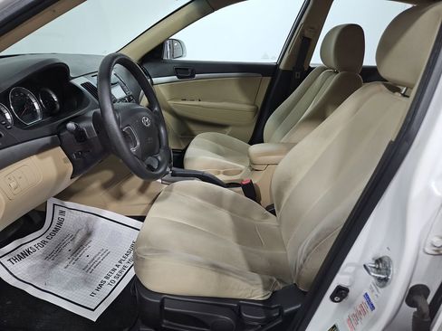 Used 2010 Hyundai Sonata GLS image 10