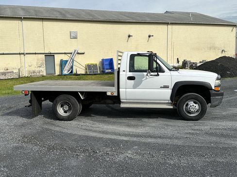 Used 2001 Chevrolet Silverado 3500 2WD Regular Cab image 9