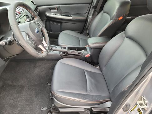 Used 2017 Subaru Crosstrek 2.0i Limited w/ Popular Package #2 image 3