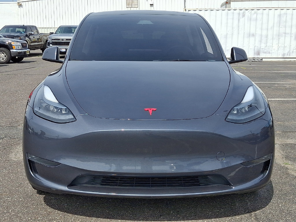 Used 2023 Tesla Model Y Long Range AWD/4WD image 3