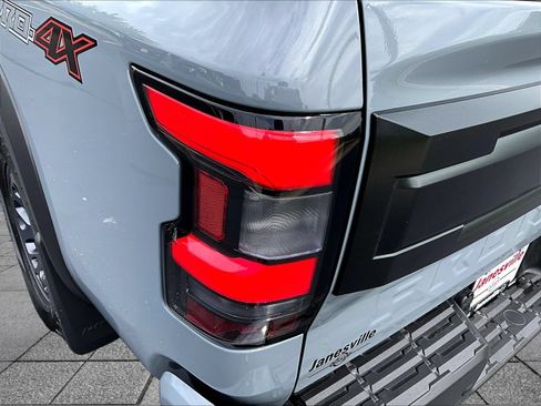 Certified 2025 Nissan Frontier PRO-4X w/ Pro Premium Package AWD/4WD image 27