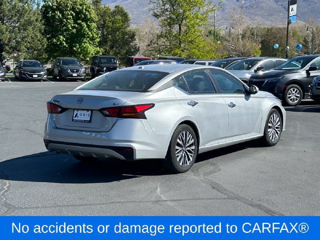 Used 2023 Nissan Altima 2.5 SV FWD image 3