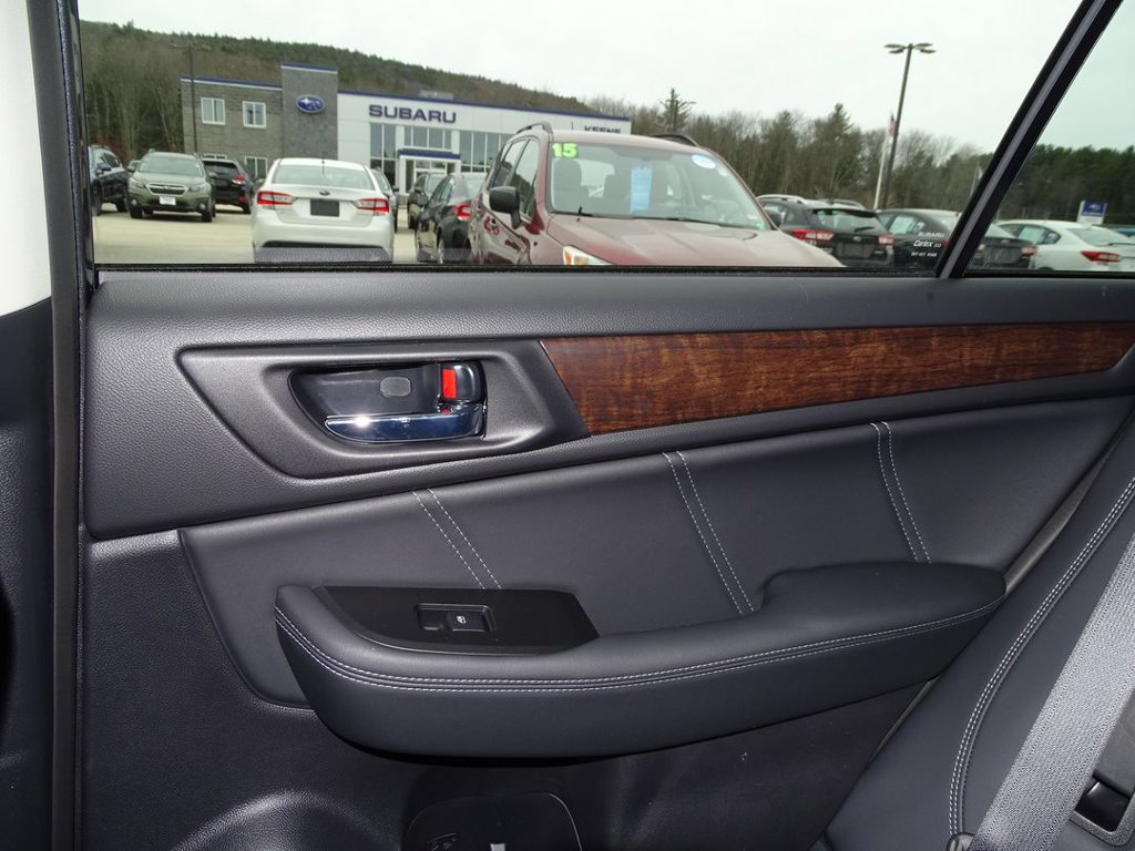 Used 2019 Subaru Outback 2.5i Limited AWD/4WD image 13