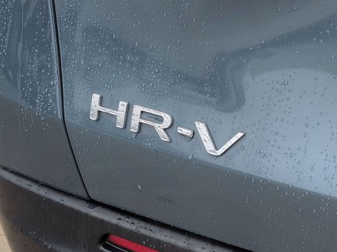 Used 2024 Honda HR-V Sport image 27