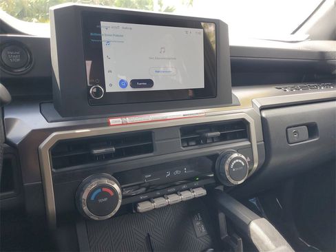 Used 2025 Toyota Tacoma SR5 image 23