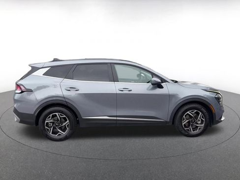 Used 2025 Kia Sportage LX FWD image 16