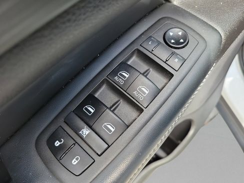 Certified 2021 Jeep Grand Cherokee Freedom Edition AWD/4WD image 13
