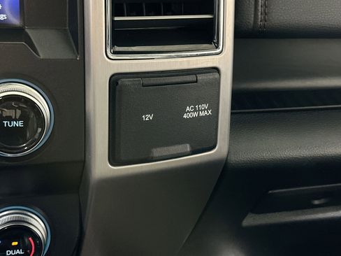 Used 2019 Ford F150 Platinum w/ Equipment Group 701A Luxury image 25