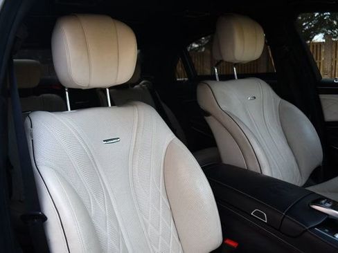 Used 2015 Mercedes-Benz S 63 AMG 4MATIC Sedan w/ Driver Assistance Package image 33