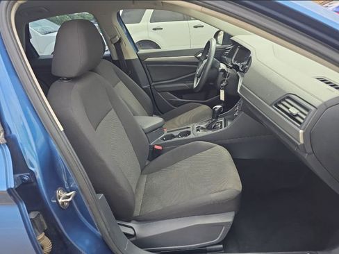 Used 2019 Volkswagen Jetta R-Line image 26