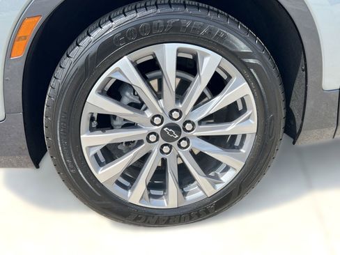 Certified 2024 Chevrolet Blazer Premier w/ Driver Confidence II Package image 12