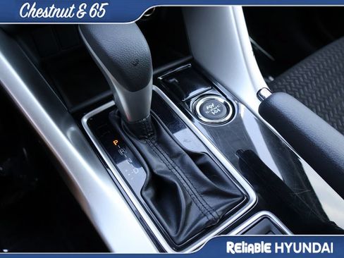 Used 2019 Mitsubishi Eclipse Cross AWD image 35