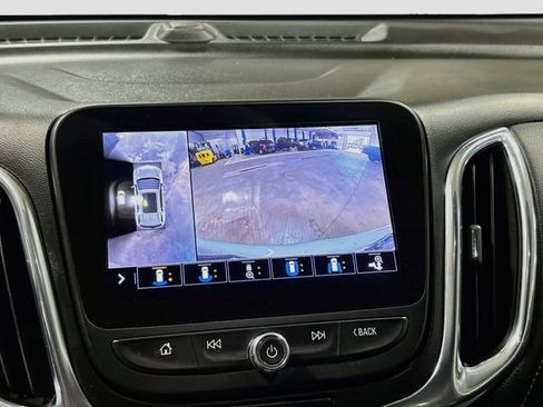 Used 2020 Chevrolet Equinox Premier AWD/4WD image 12
