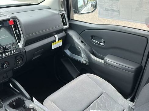 New 2026 Nissan Frontier SV AWD/4WD image 23